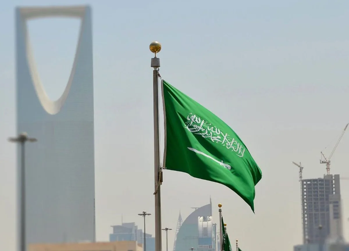 السعودة ونطاقات: ماذا تعني لك كباحث عن عمل سعودي؟